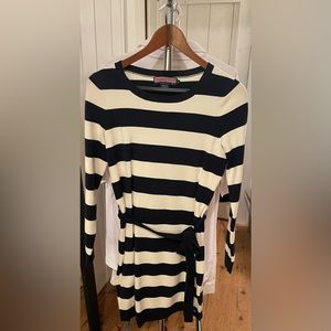 Vineyard Vines Cream and Navy Stripe Shift Dress